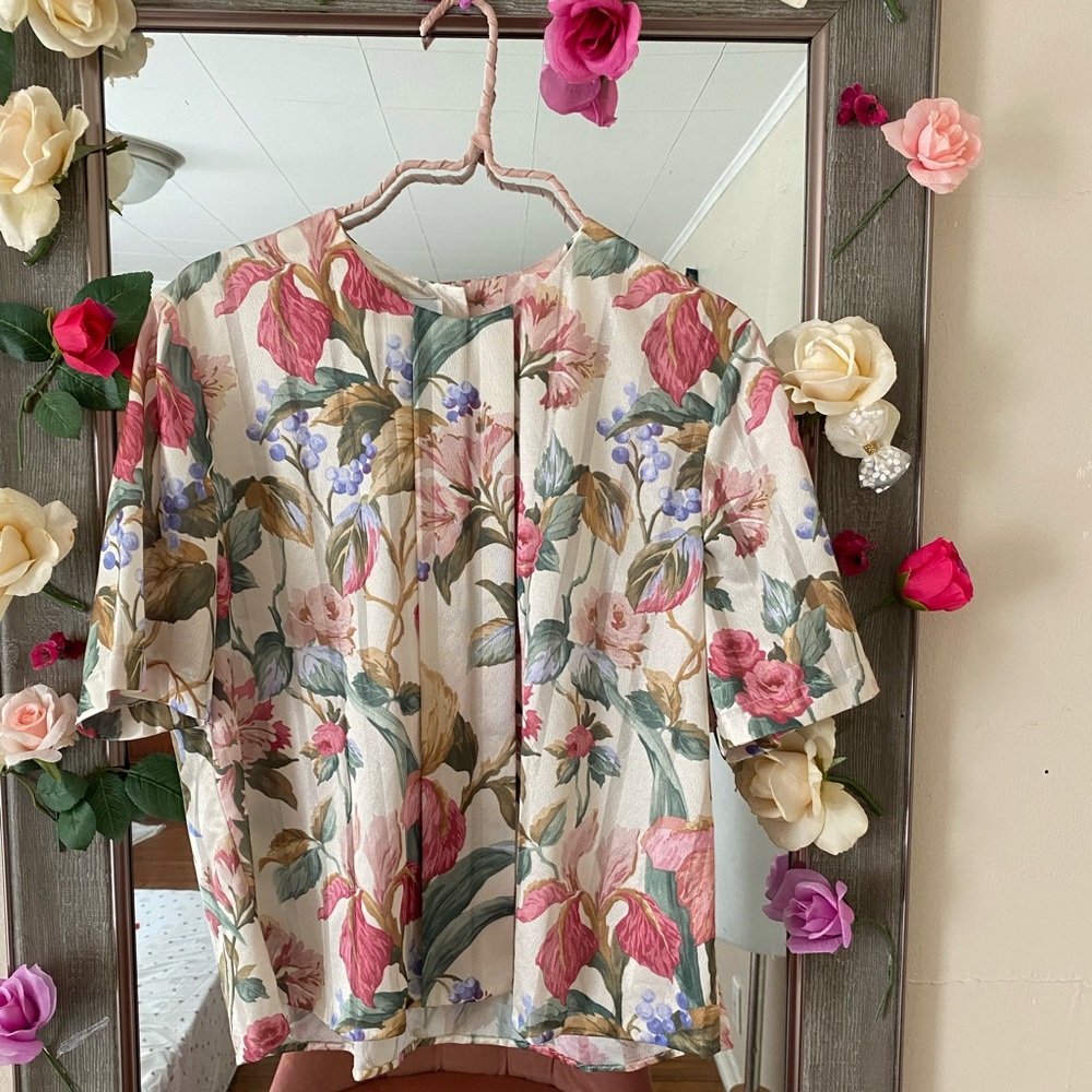 Vintage flowered blouse